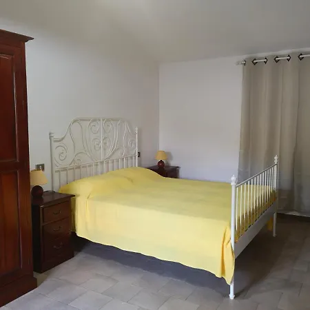 A 10 Chilometri Da E 2 Dalla Di Solanas Holiday home *